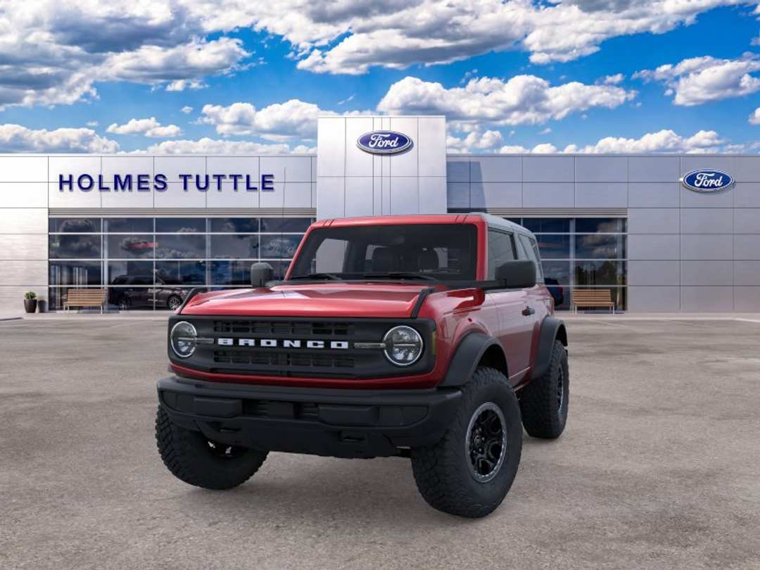 2026 Ford Bronco Base - Image 2