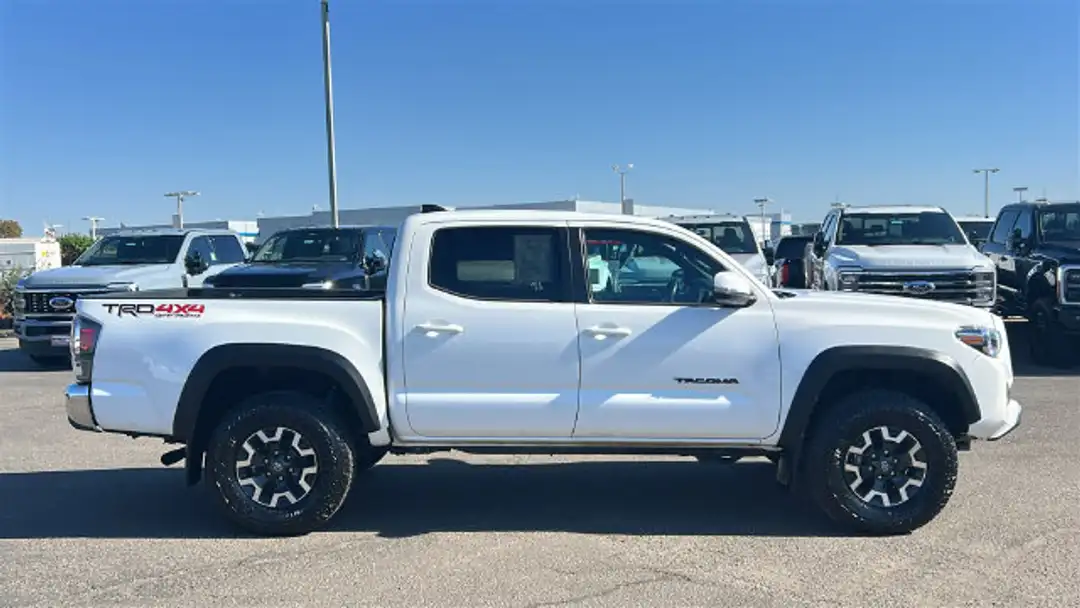 2023 Toyota Tacoma TRD OffRoad - Image 2