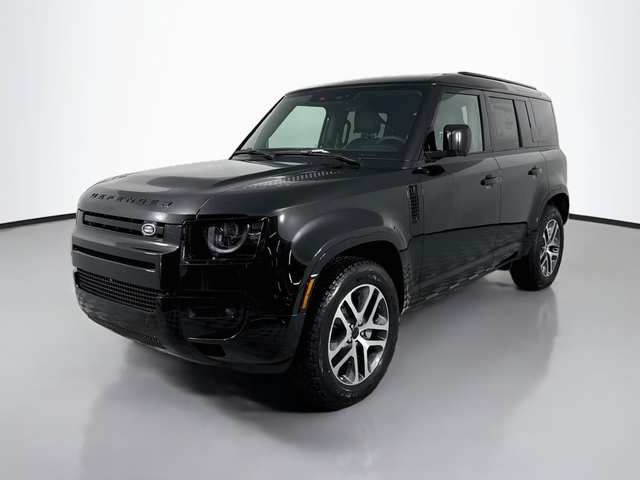 2026 Land Rover Defender 110 XDynamic SE