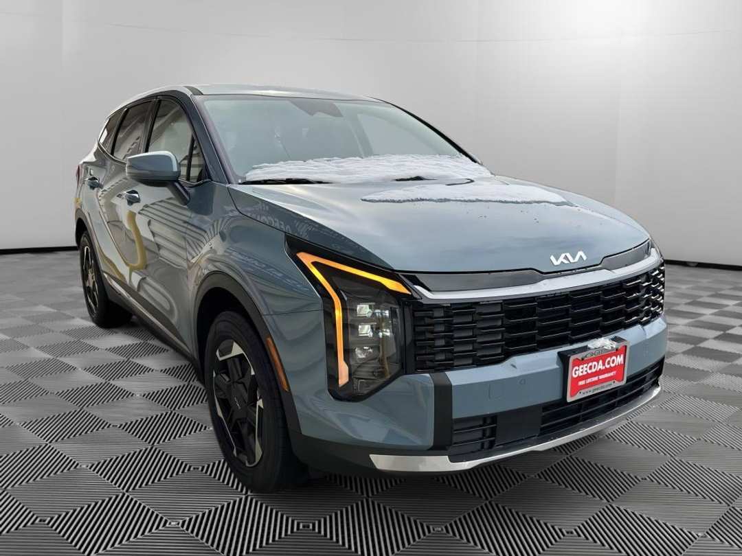 2026 Kia Sportage Hybrid S - Image 3