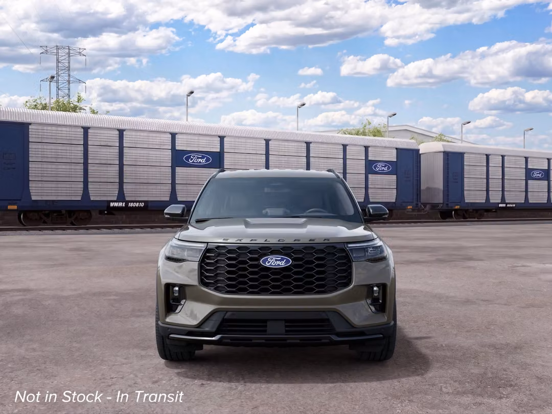 2027 Ford Explorer STLine - Image 3