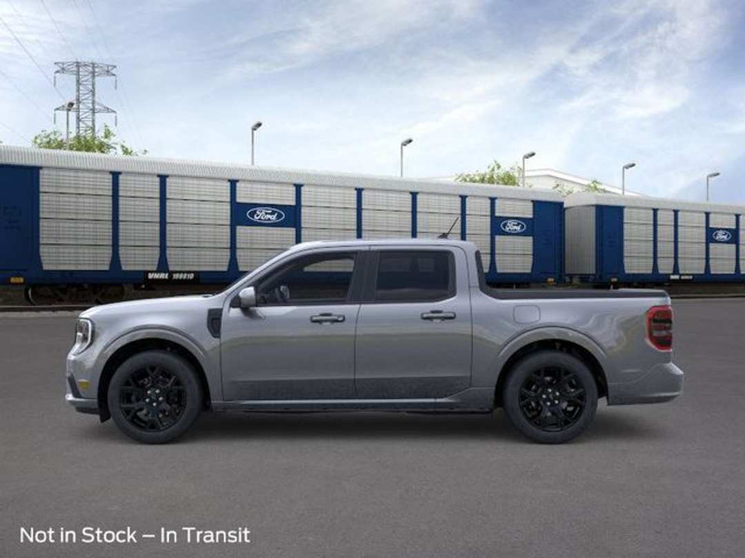 2026 Ford Maverick Lobo Standard - Image 3