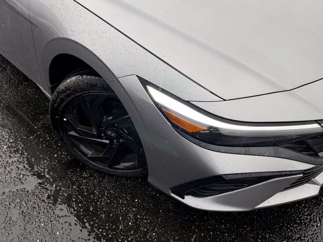 2026 Hyundai Elantra SEL Sport - Image 2