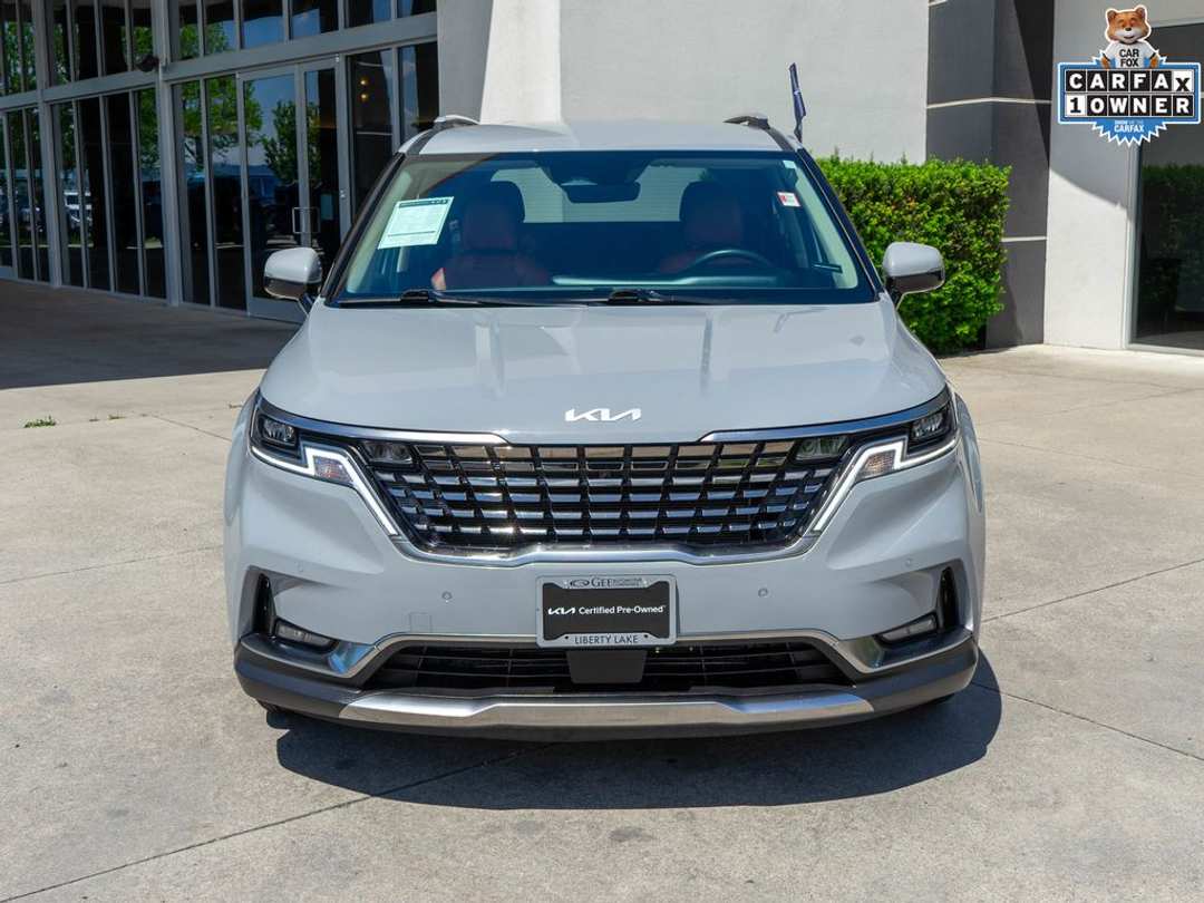 2024 Kia Carnival SX - Image 2