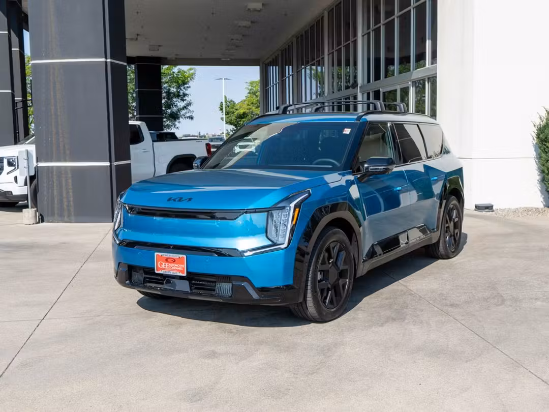 2026 Kia Ev9 Land - Image 3