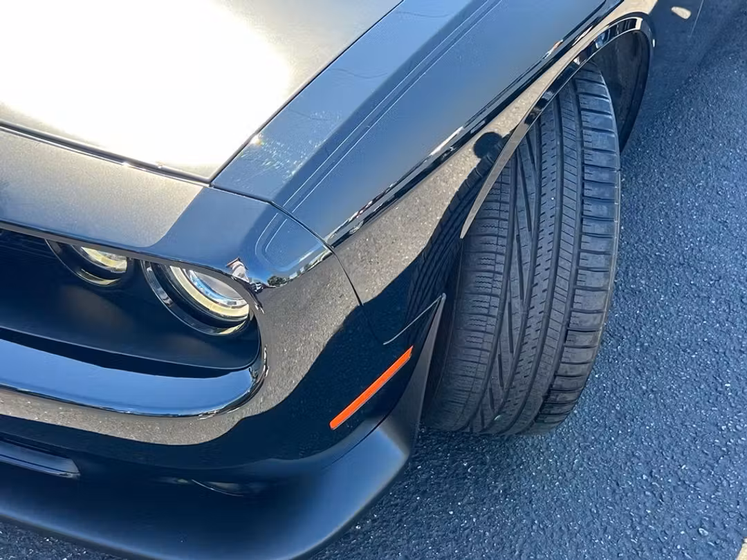2023 Dodge Challenger R/T - Image 2