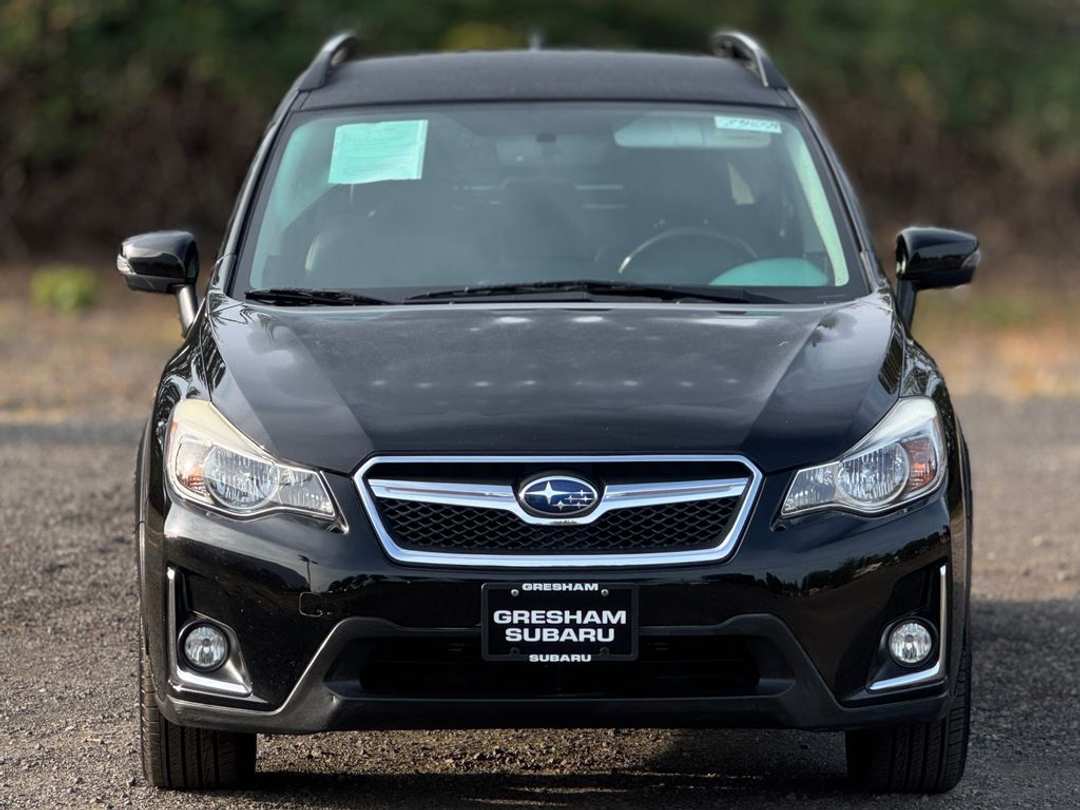 2017 Subaru Crosstrek 2.0i Limited - Image 2