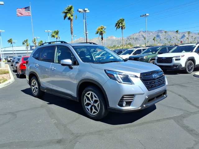 2023 Subaru Forester Premium