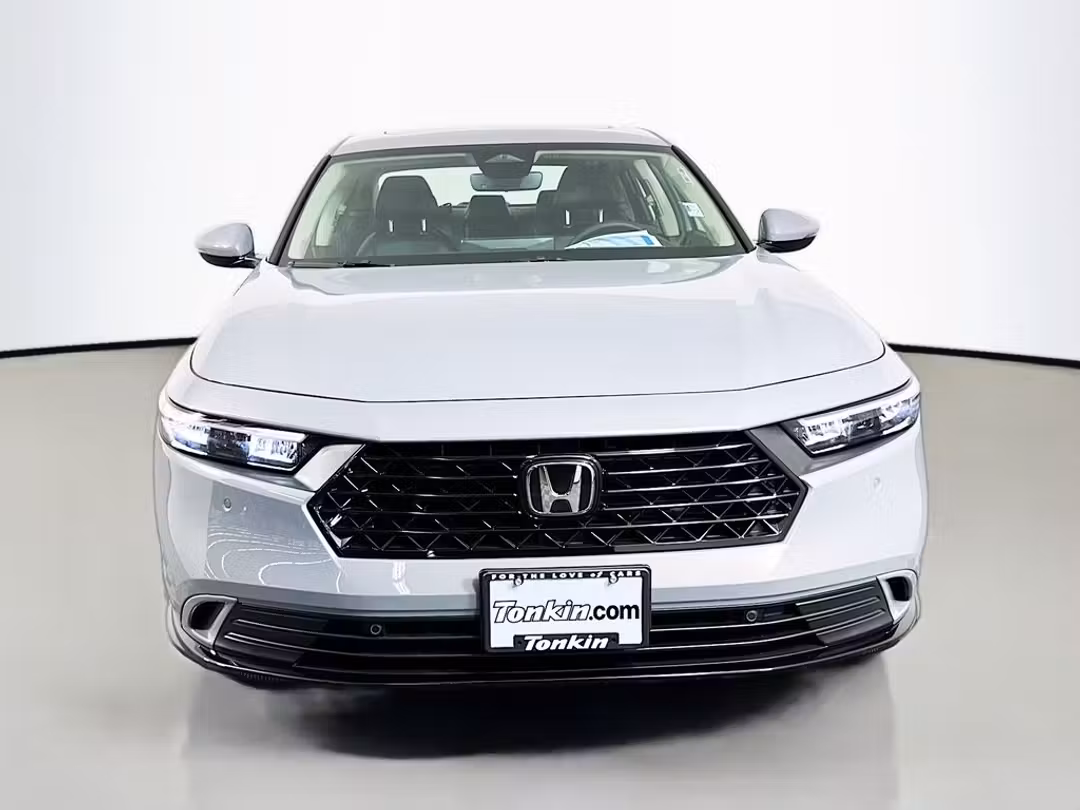 2026 Honda Accord Hybrid EXL - Image 2