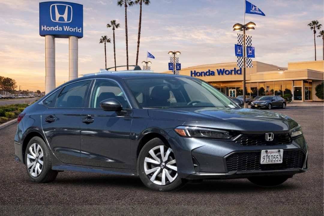 2025 Honda Civic LX - Image 2
