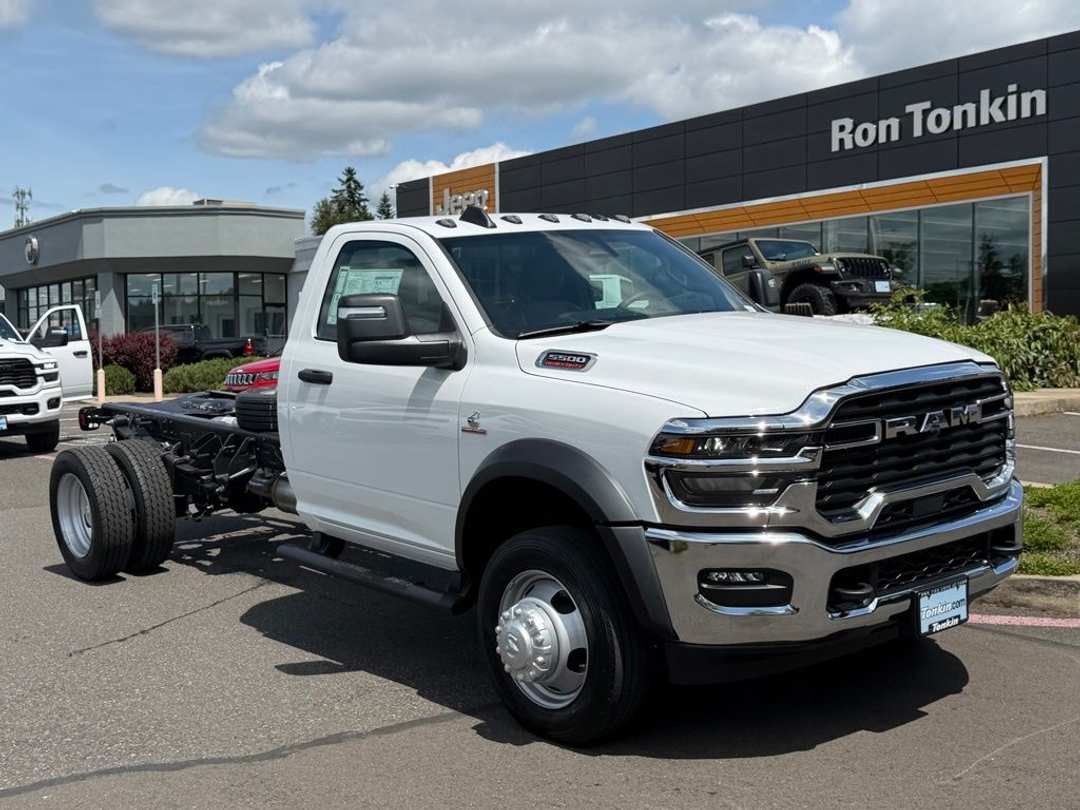 2026 Ram 5500Hd Tradesman - Image 2