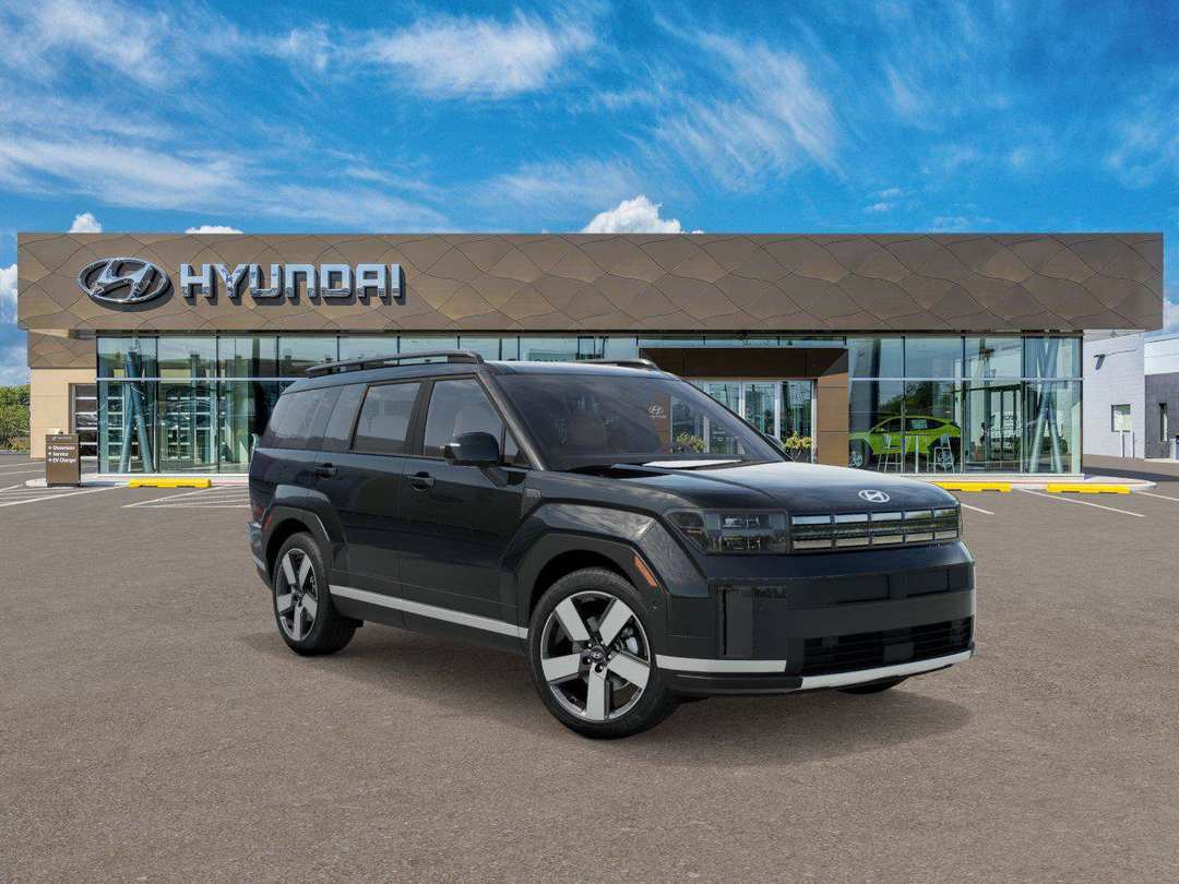 2027 Hyundai Santa Fe Limited 6P - Image 2
