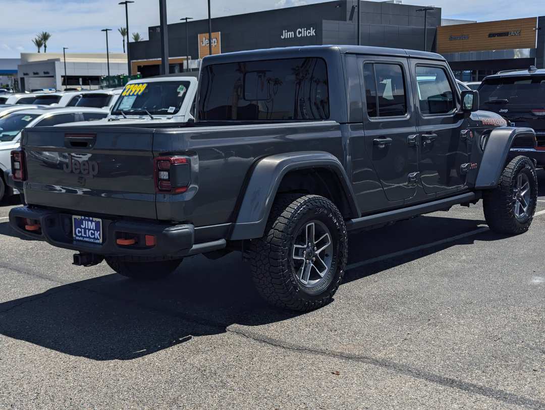 2024 Jeep Gladiator Mojave X - Image 2