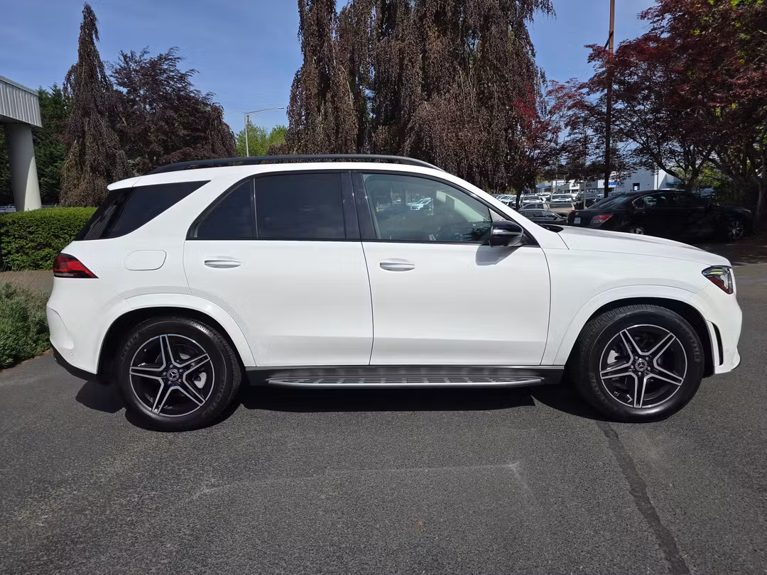 2021 Mercedes-Benz GLE GLE 350 - Image 3