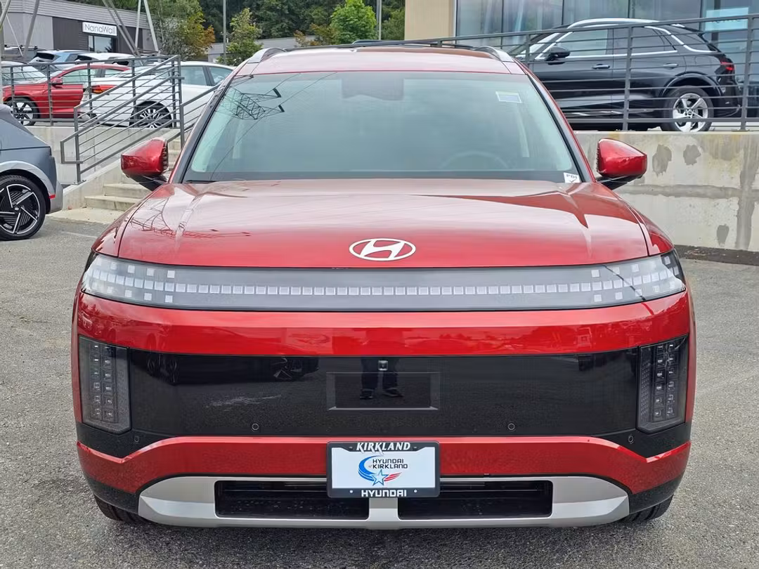 2026 Hyundai Ioniq 9 SEL - Image 2