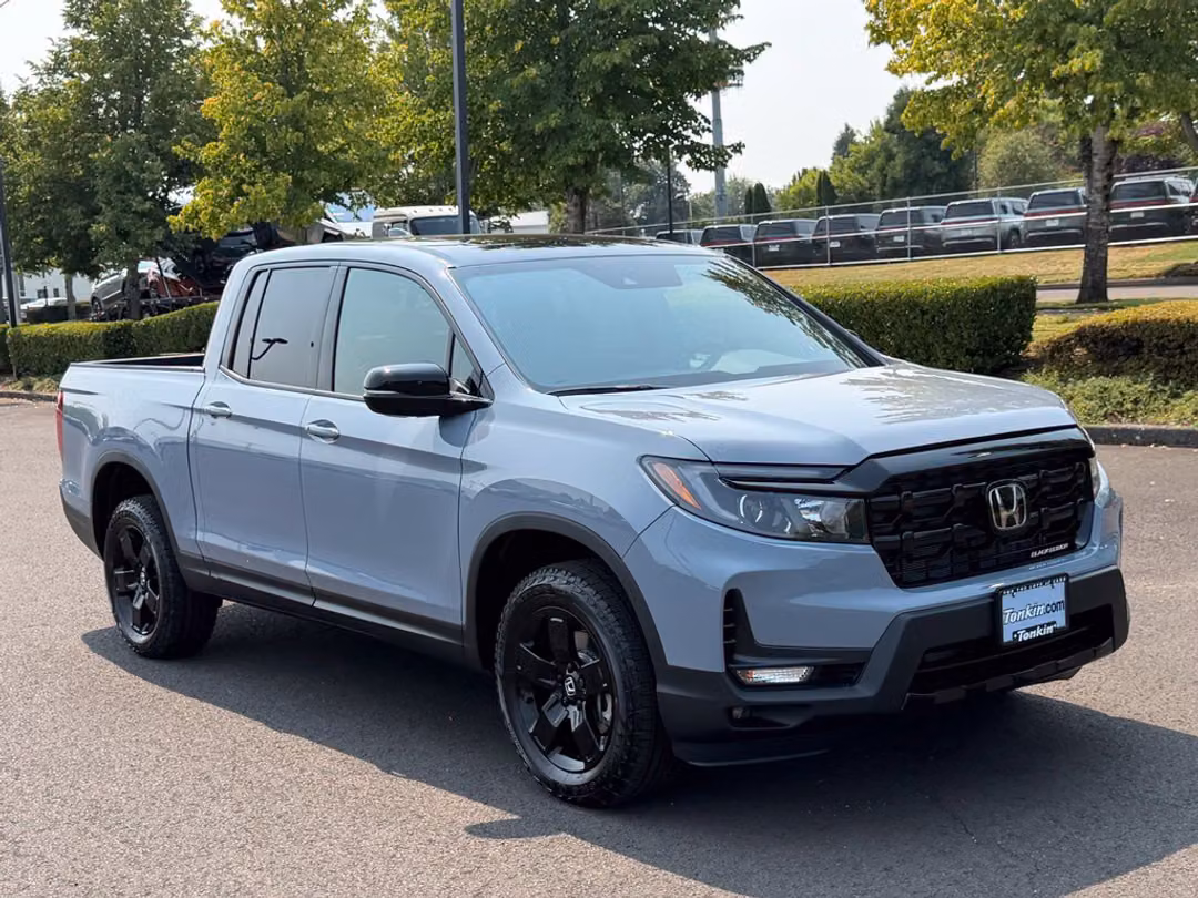2026 Honda Ridgeline Black Edition - Image 2