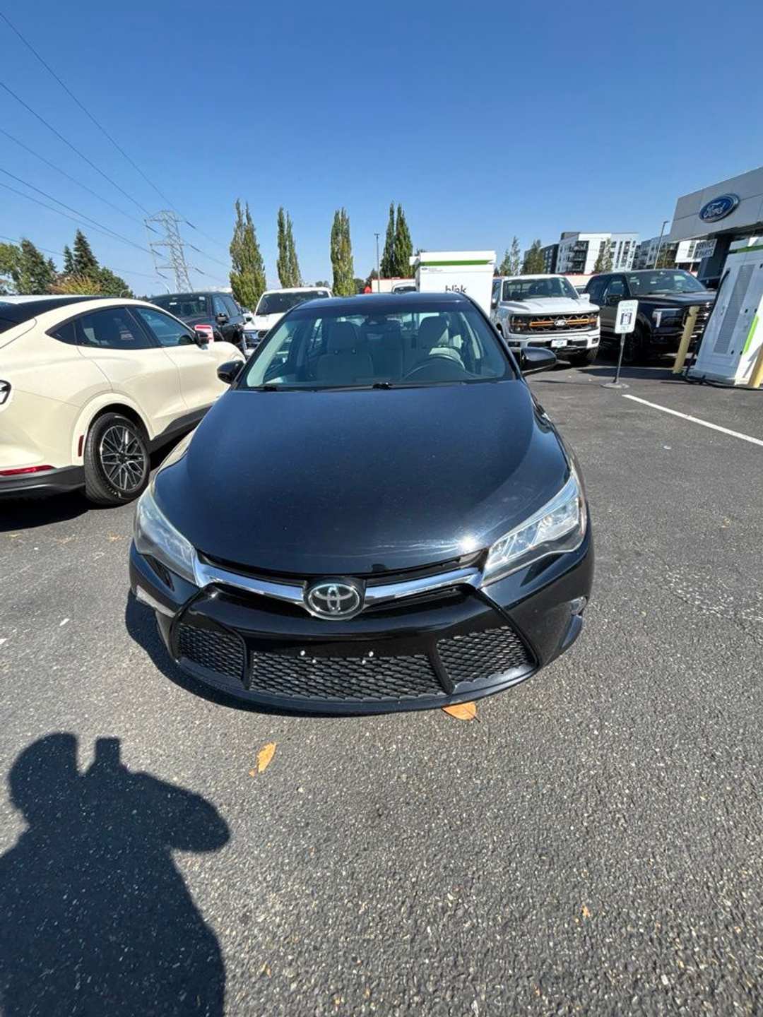 2015 Toyota Camry XSE V6 - Image 3