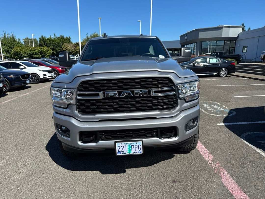 2024 Ram 2500 Big Horn - Image 2