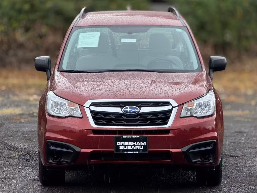 2018 Subaru Forester 2.5i - Image 2
