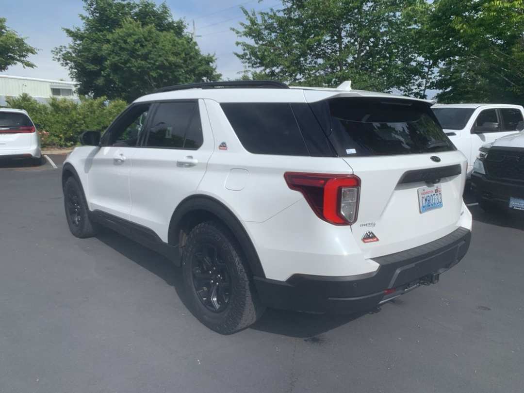 2023 Ford Explorer Timberline - Image 2
