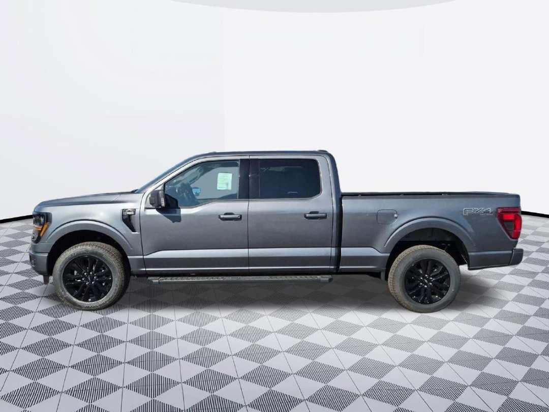 2026 Ford F-150 XLT - Image 2