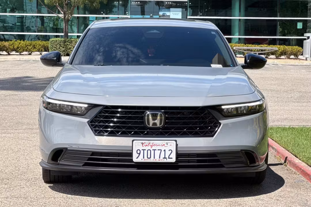 2025 Honda Accord SE - Image 3