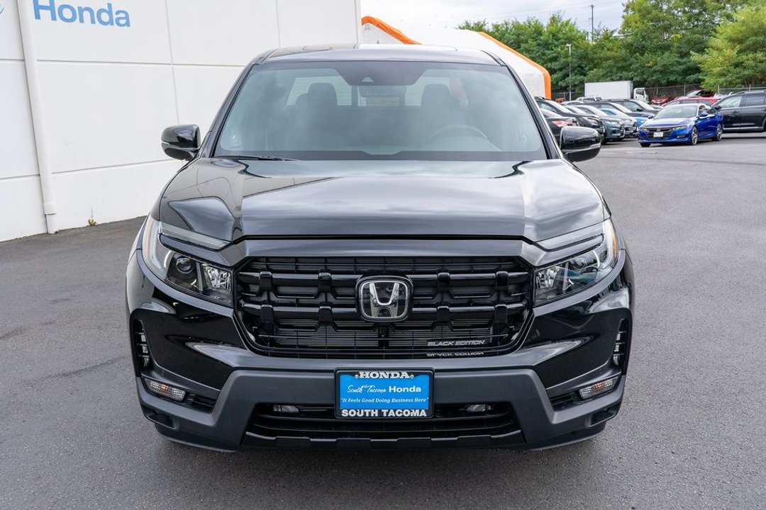 2026 Honda Ridgeline Black Edition - Image 3