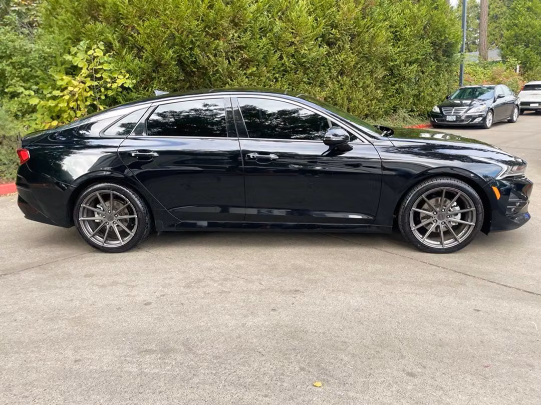 2022 Kia K5 GTLine - Image 3