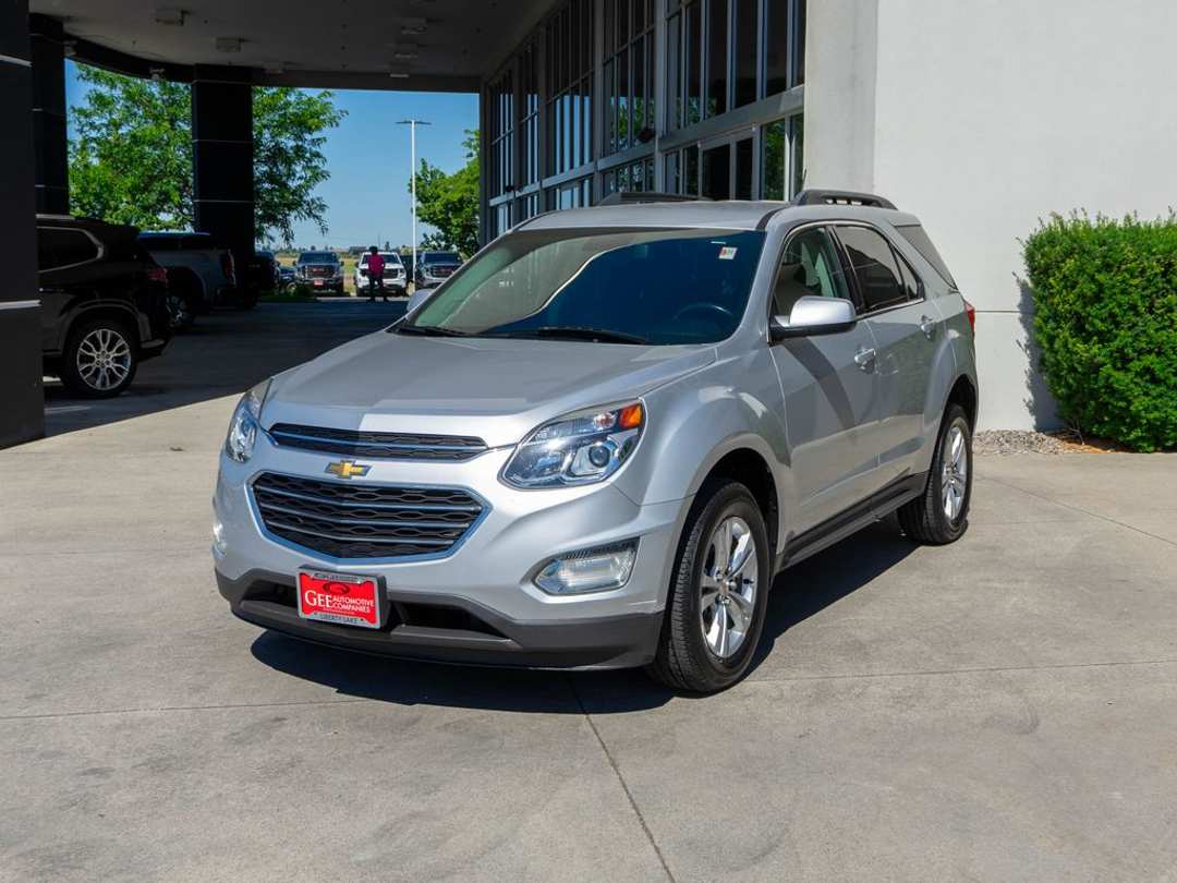 2016 Chevrolet Equinox LT - Image 3