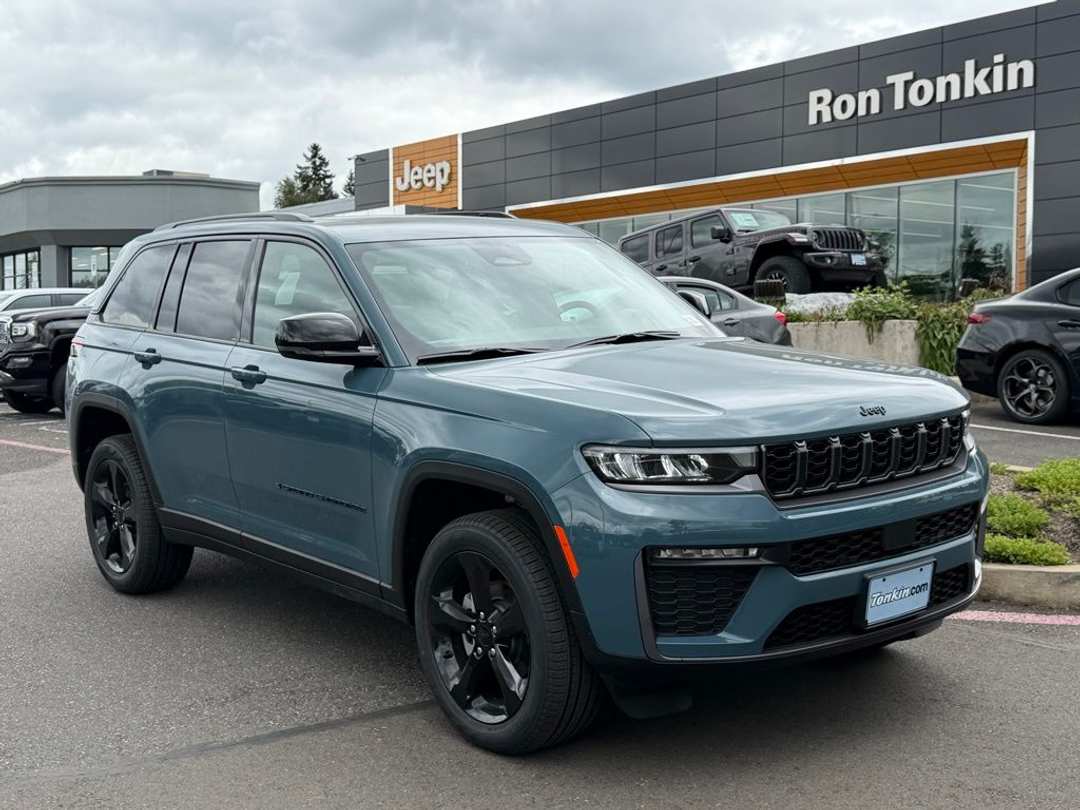 2026 Jeep Grand Cherokee Limited - Image 2