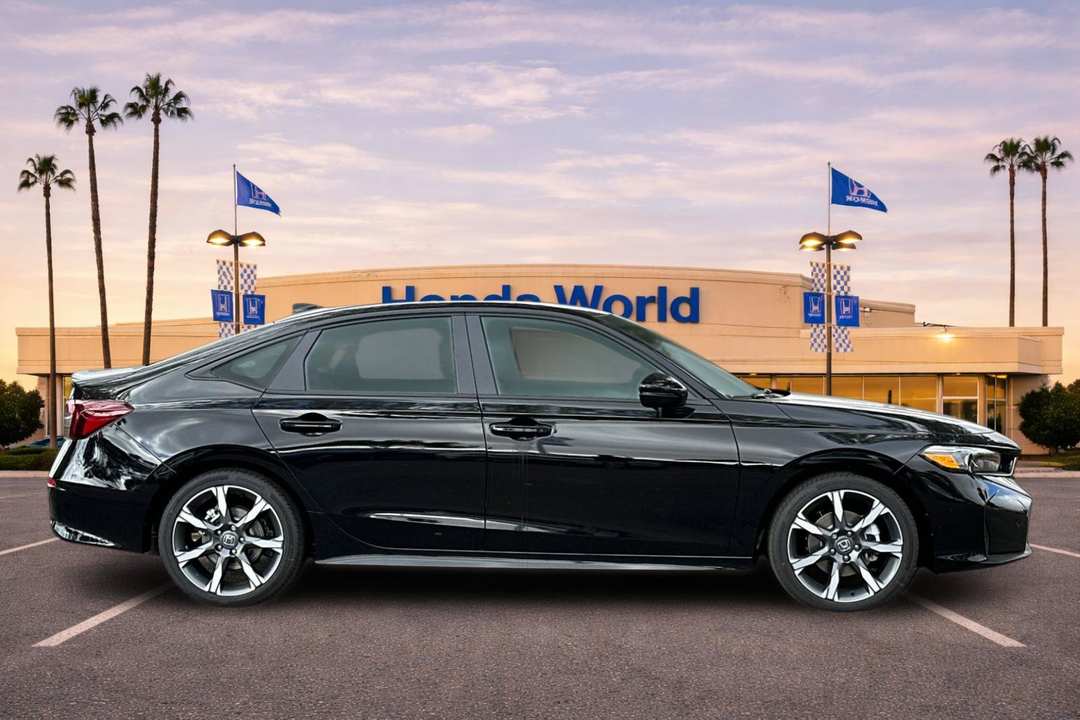 2026 Honda Civic Hybrid Sport Touring - Image 3