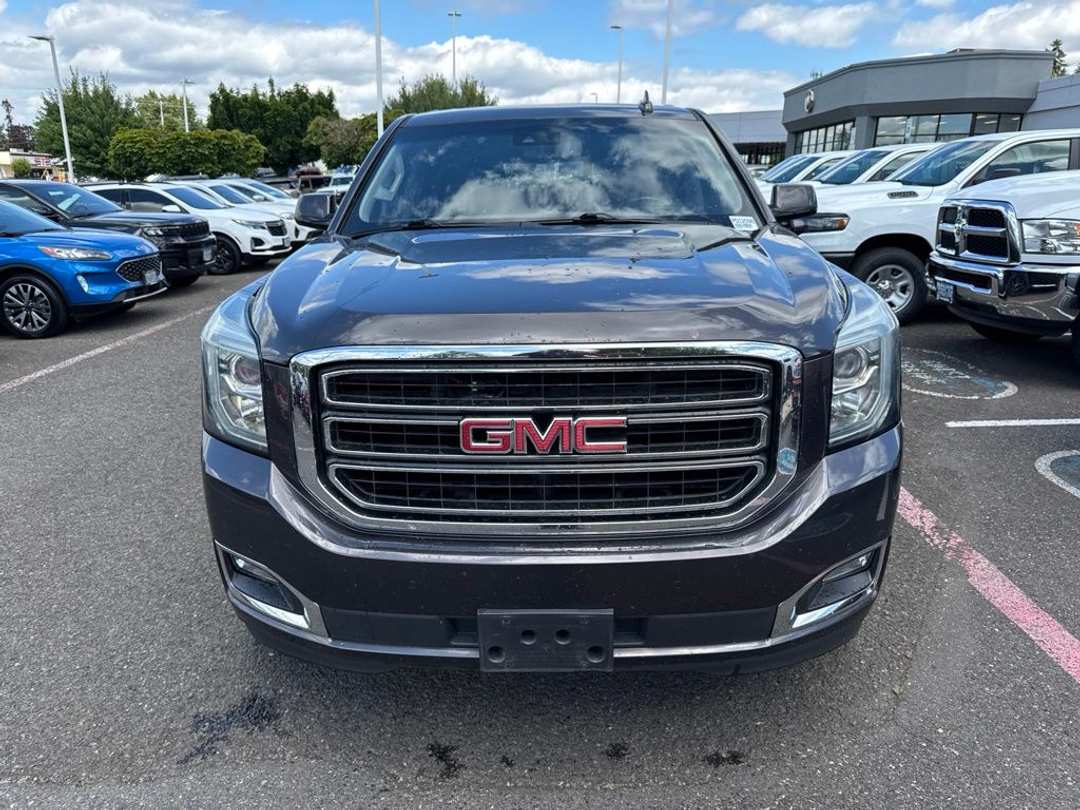 2018 GMC Yukon SLT - Image 2