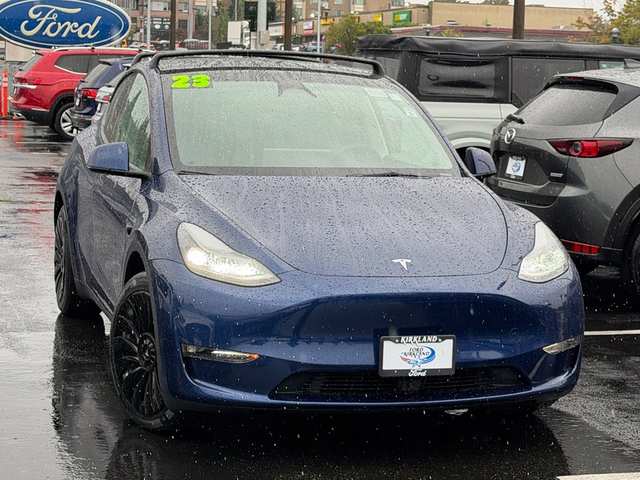 2023 Tesla Model Y Long Range