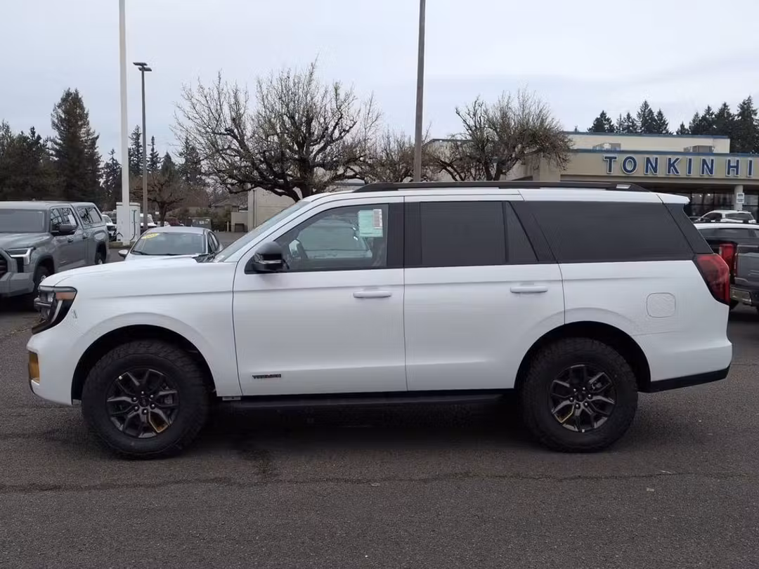 2026 Ford Expedition Tremor - Image 2