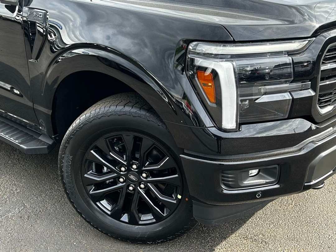 2026 Ford F-150 Lariat - Image 2