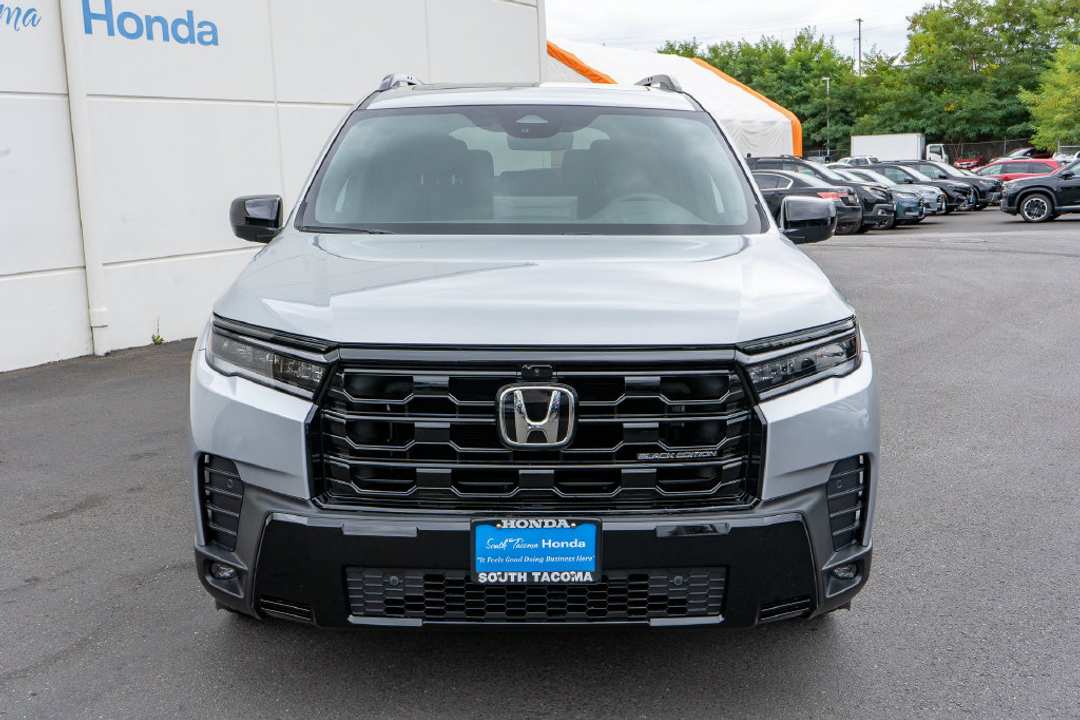 2026 Honda Pilot Black Edition - Image 3