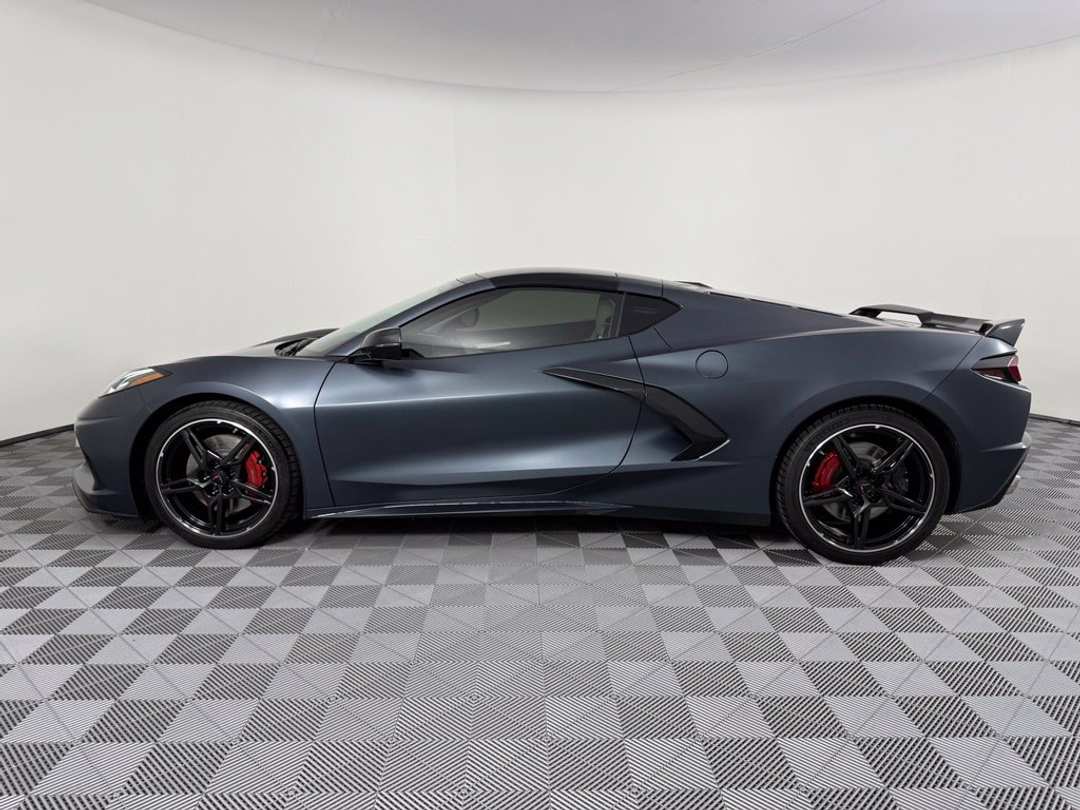 2021 Chevrolet Corvette Stingray - Image 2