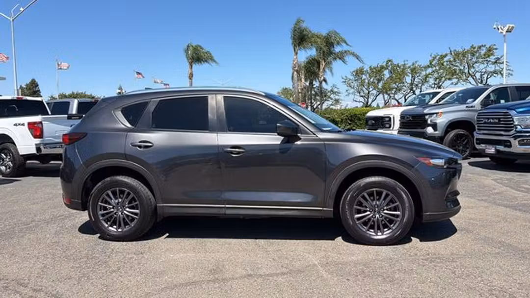 2021 MAZDA CX-5 Touring - Image 2
