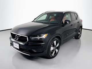 2020 Volvo Xc40 Momentum