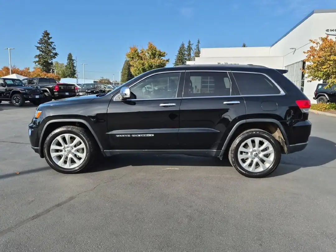 2017 Jeep Grand Cherokee Limited - Image 3