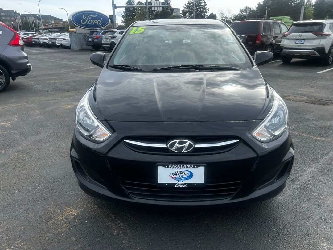 2015 Hyundai Accent GLS - Image 3