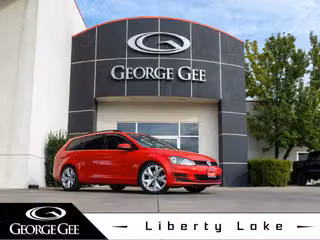 2016 Volkswagen Golf Sportwagen S