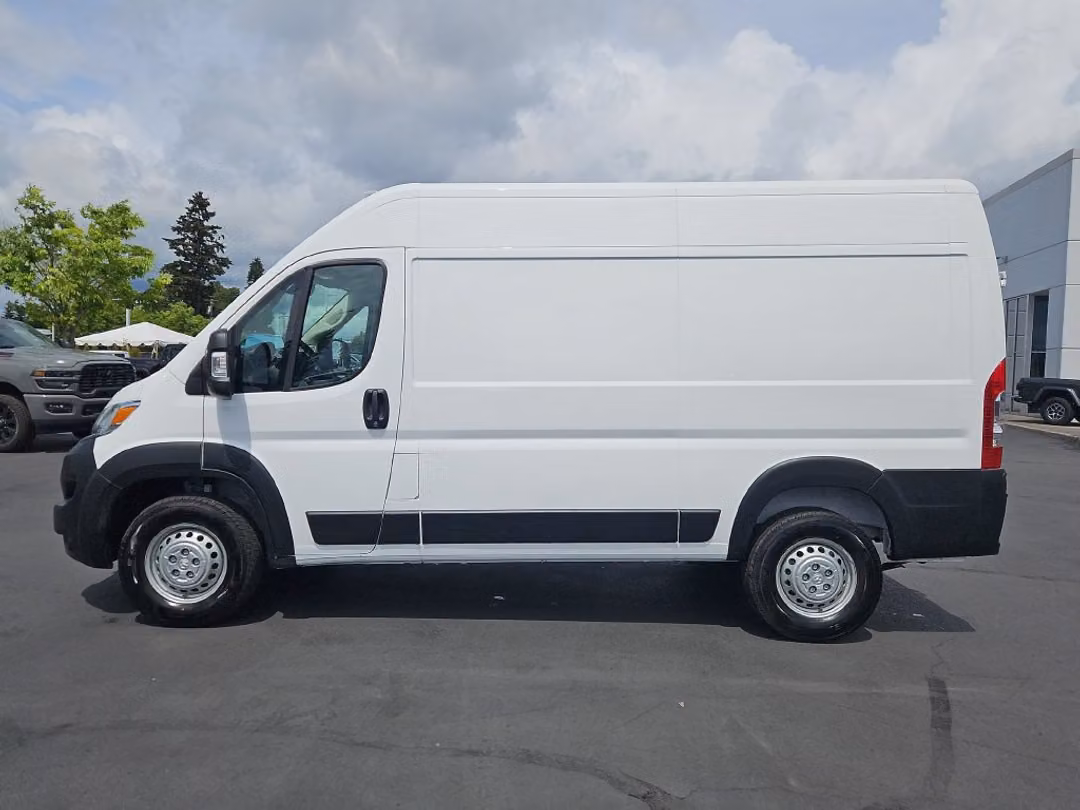 2026 Ram Promaster 2500 High Roof - Image 3