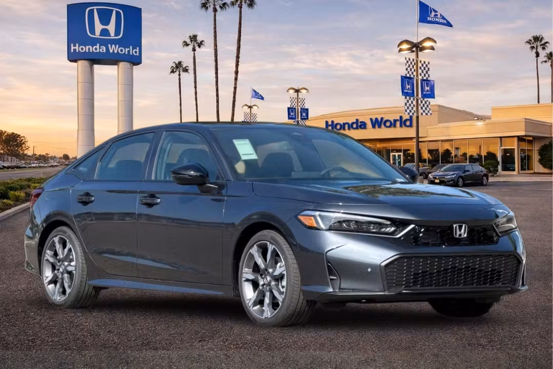 2026 Honda Civic Hybrid Sport Touring - Image 2