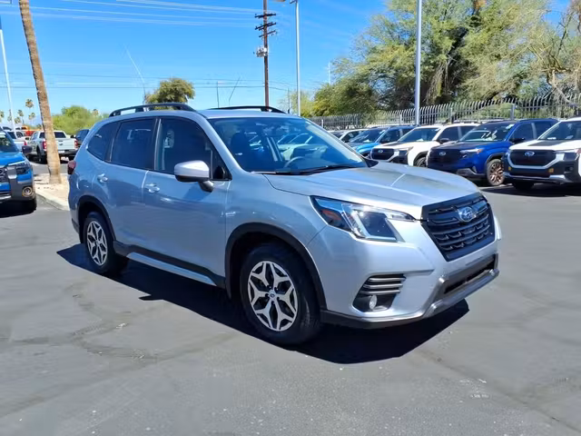 2023 Subaru Forester Premium