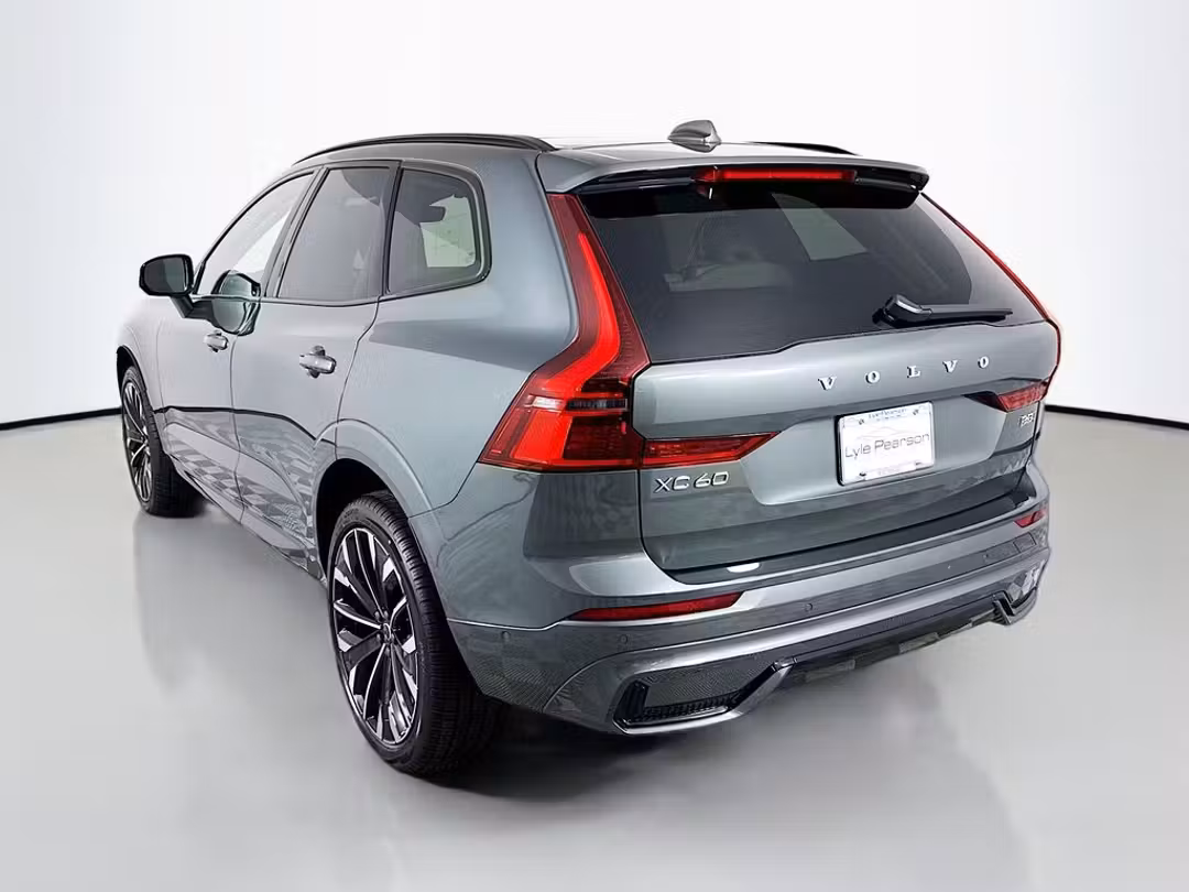 2026 Volvo Xc60 B5 Ultra - Image 3