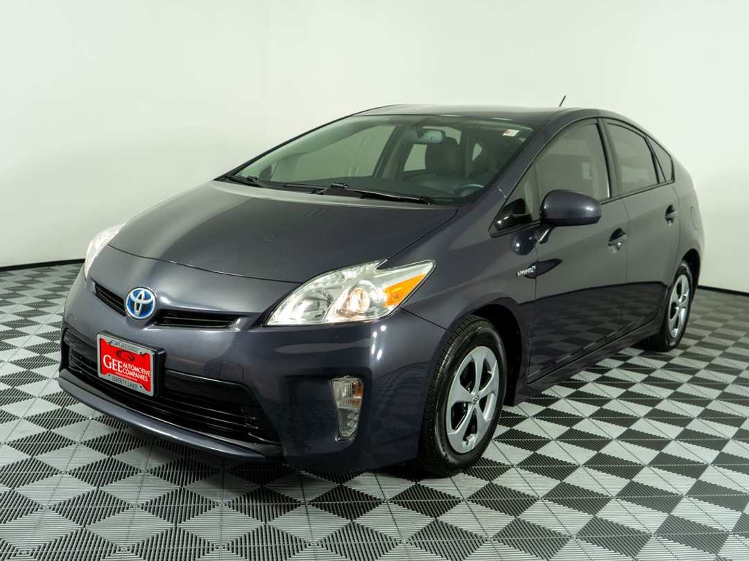2015 Toyota Prius - Image 3