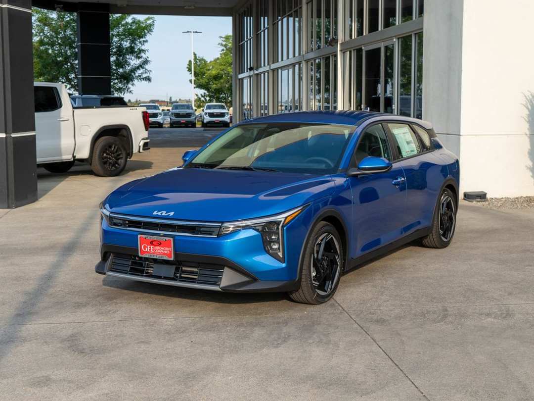 2026 Kia K4 EX - Image 3