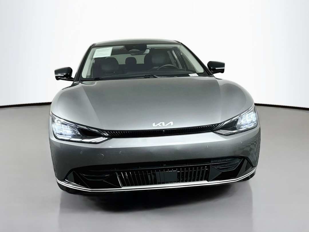 2022 Kia Ev6 Wind - Image 2