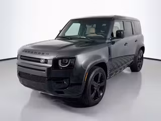 2026 Land Rover Defender 110 V8